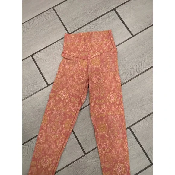 Aerie Chill Play Move High Waisted Paisley Floral Leggings Pink Orange Small - Picture 2 of 5